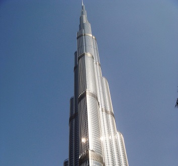 UAE, Dubai, Burj Khalifa and Park