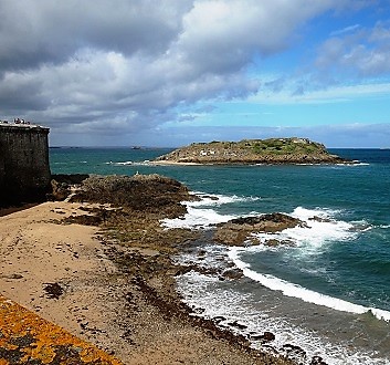 France, Brittany, Saint-Malo, Scenery from Ramparts
