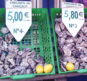 France, Brittany, Cancale, Oysters