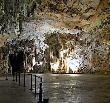 Slovenia, Postojna Caves