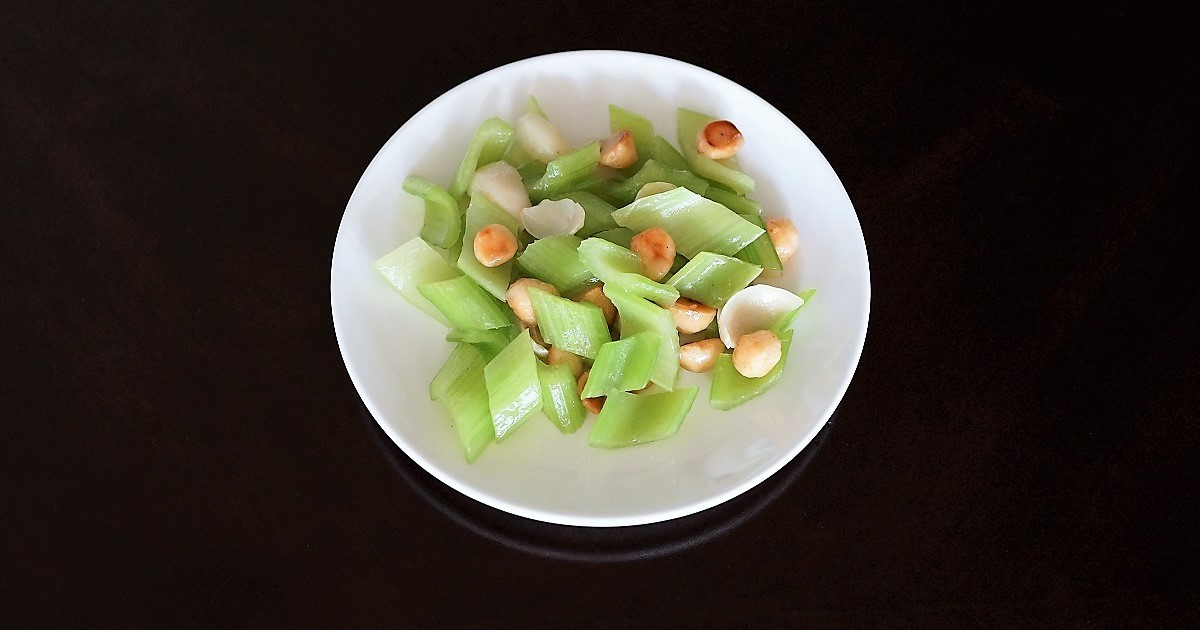 Celery & Lily Bulbs, China Light Course Red Karawana