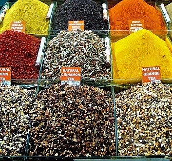 Turkey, Istanbul, Spice Bazaar, Spices and Tea