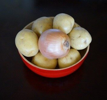 Yukon Gold Potatoes, Yellow Onion